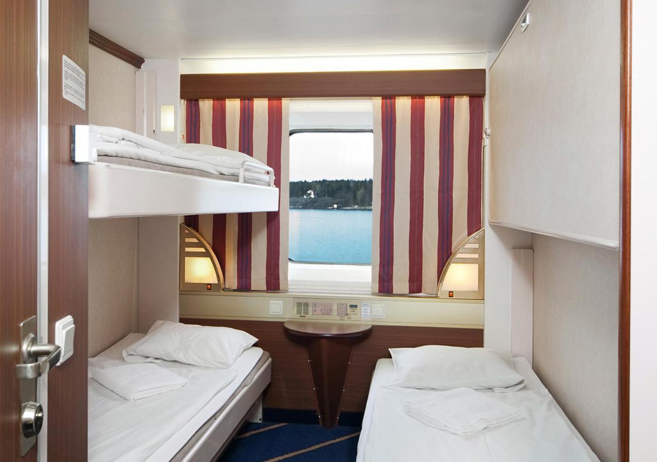 Viking Line Ferry Gabriella - One-way Journey From To Helsinki  斯德哥尔摩
